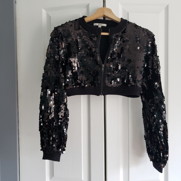 Cropped Sequined Jacket - Picture 3 of 6